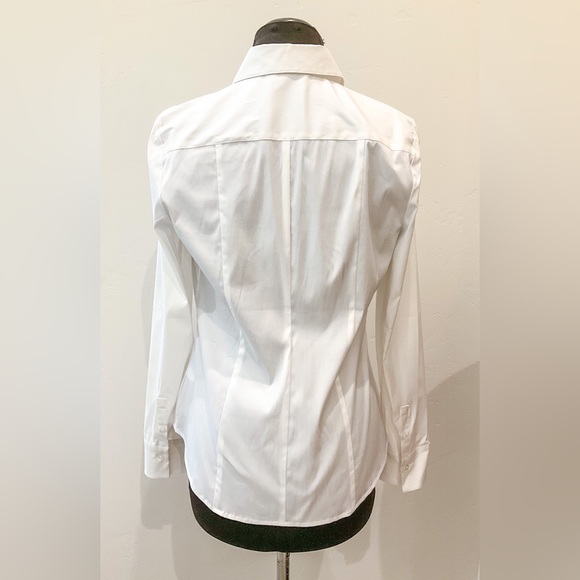 WHBM Crisp White Tailored Blouse Size 6 - Picture 2 of 7